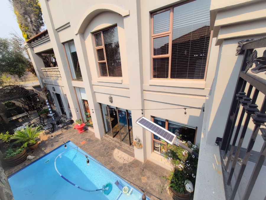 5 Bedroom Property for Sale in Maraldi Estate Free State